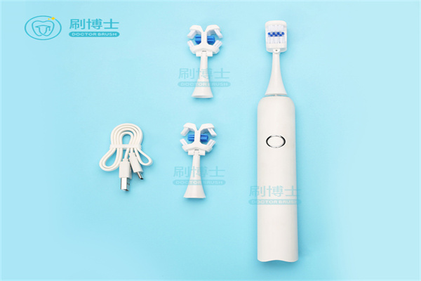 電動牙刷如何充電？常見的四種電動牙刷充電方式