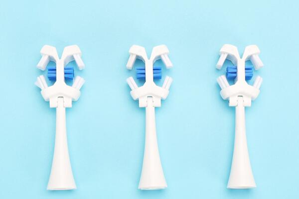 電動牙刷替換頭有型號嗎？常見的幾種電動牙刷替換頭介紹