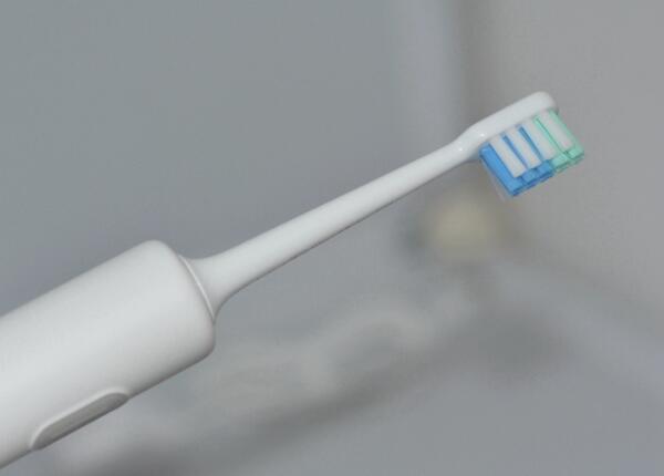 電動牙刷要用牙膏嗎？電動牙刷使用常識科普