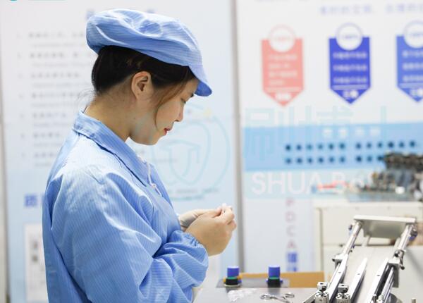 刷博士電動牙刷定制價格大概是多少？